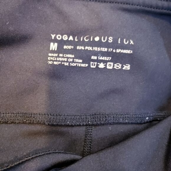 Yogalicious Black Cropped Capri Leggings Athletic Yoga Pants Women's Size Medium - Picture 7 of 9